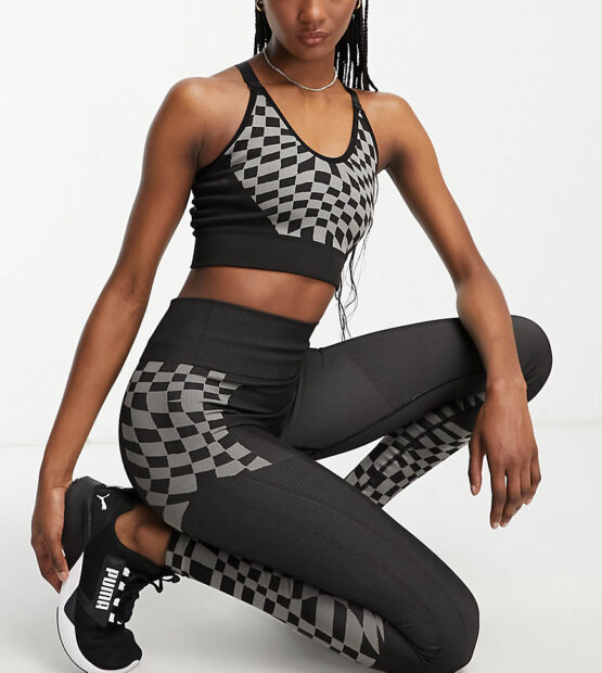 Urban Threads Tall seamless leggings in checkerboard print