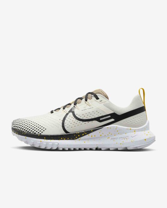 Nike React Pegasus Trail 4 SE