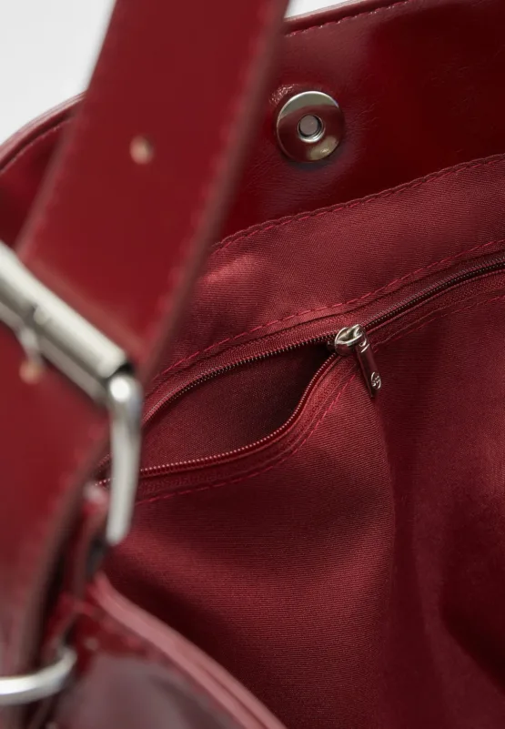 Bolso bucket efecto piel Stradivarius - Imagen 4