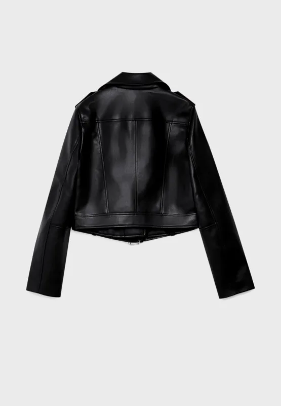 Cazadora biker con cinturón efecto piel Stradivarius - Imagen 4