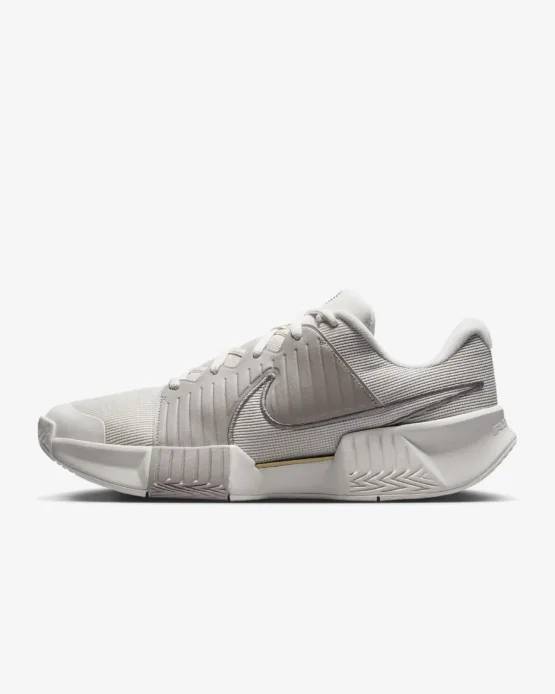 Tenis Nike GP Challenge Pro