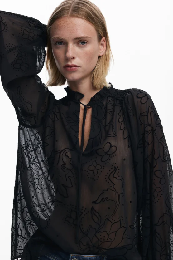 Flocked sheer blouse - Imagen 3