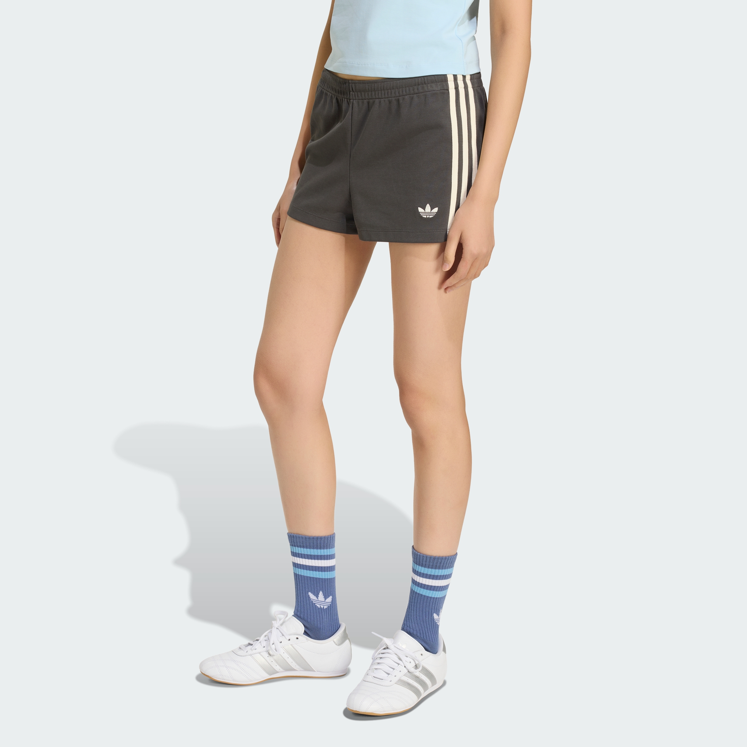 Shorts_de_Atletismo_Originals_GFX_Negro_KU9205_21_model.jpg Shorts_de_Atletismo_Originals_GFX_Negro_KU9205_21_model.jpg